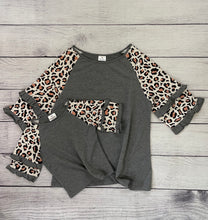 Load image into Gallery viewer, Mommy &amp; Me Gray with Cheetah printed sleeve - Mom
